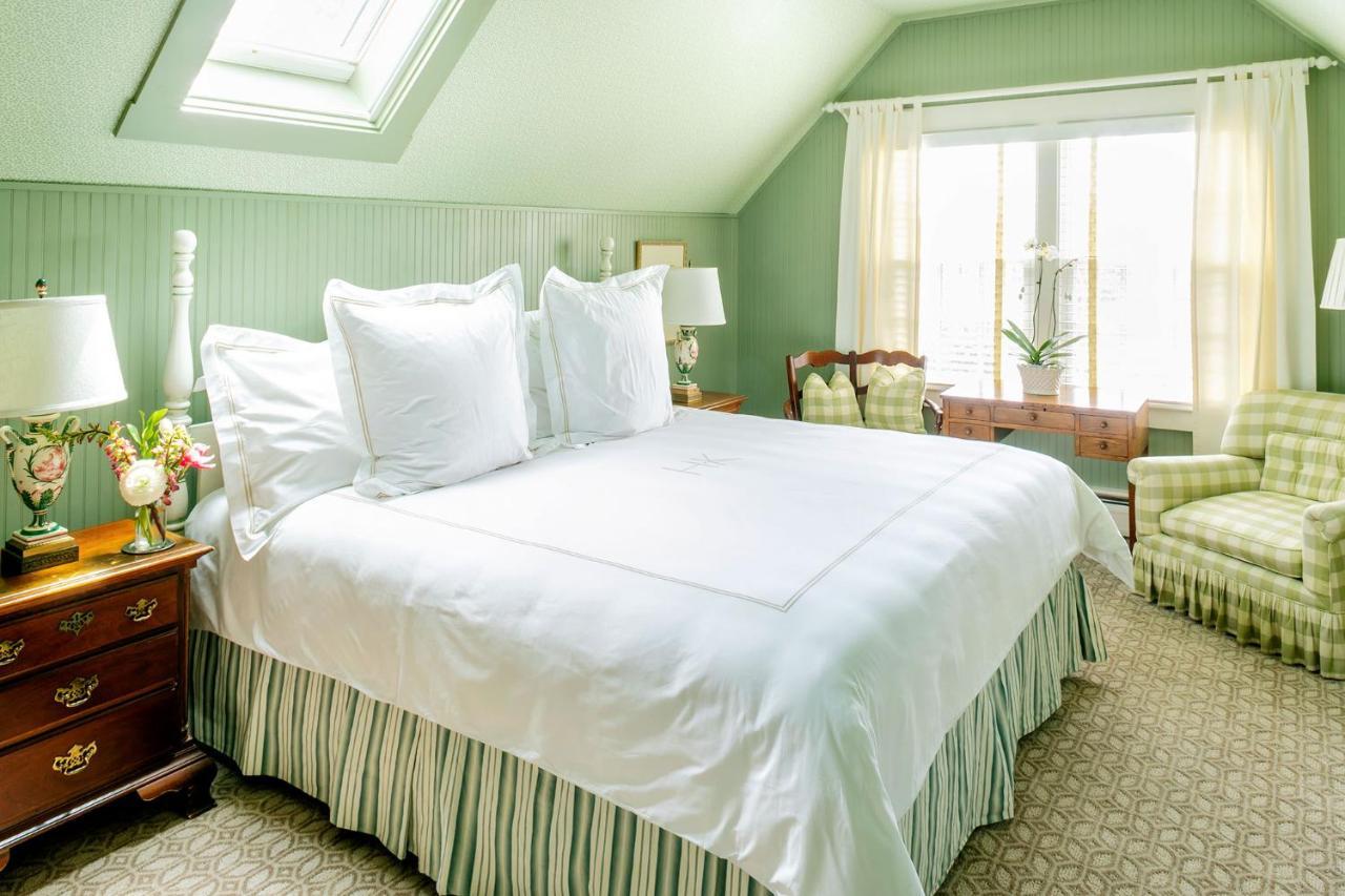 Hob Knob Hotel Едгартаун Екстериор снимка
