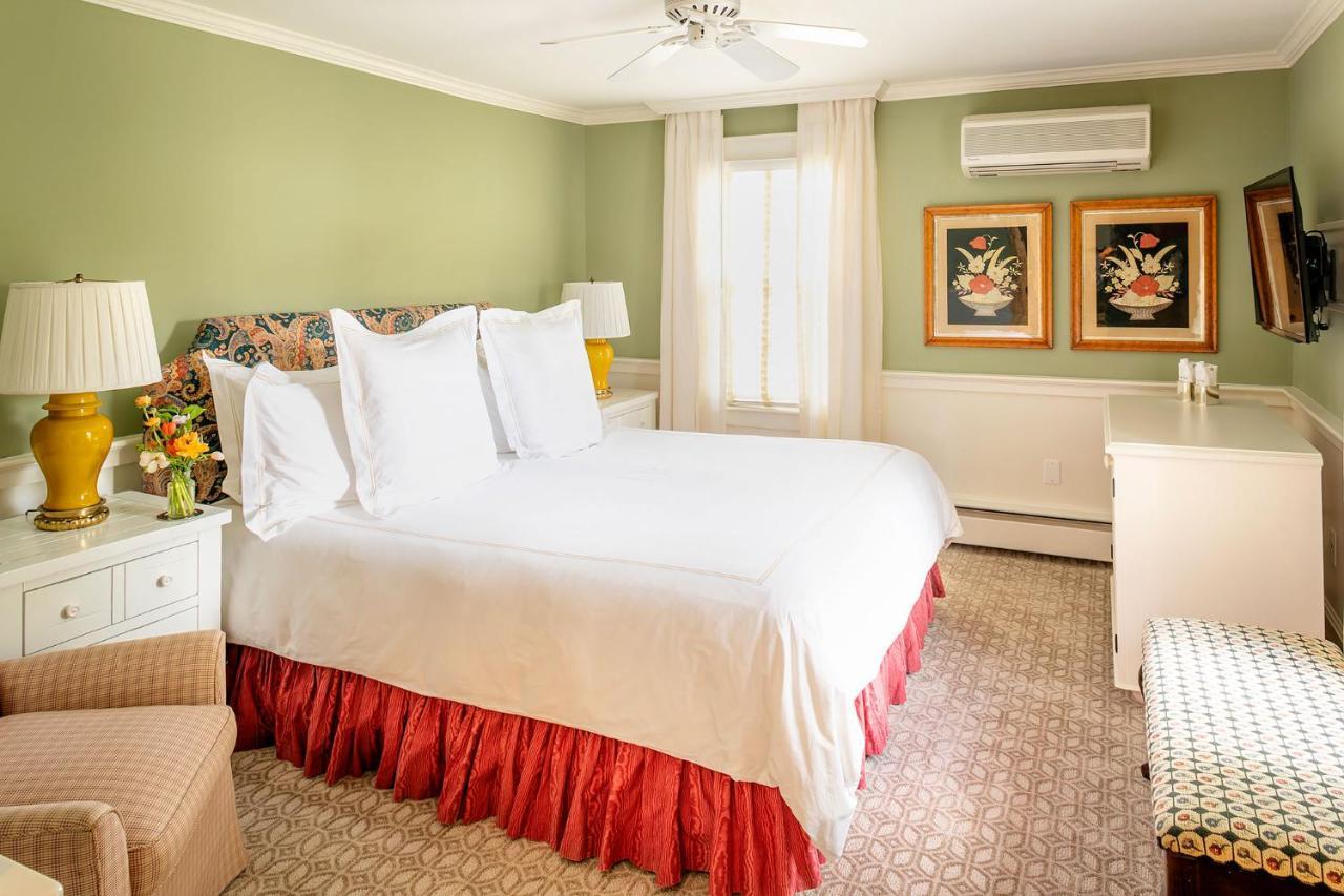 Hob Knob Hotel Едгартаун Екстериор снимка